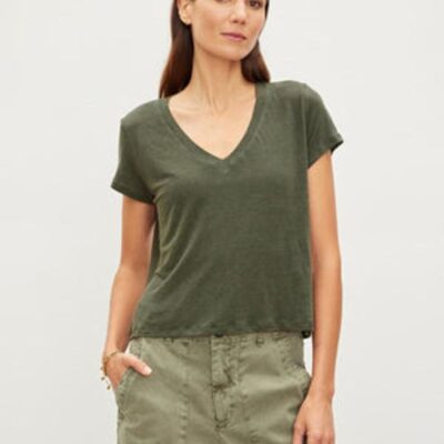 Clothing Velvet  | Amber Linen V-Neck Top Marsh